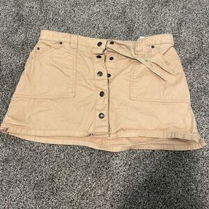 2023 Abercrombie button up mini skirt